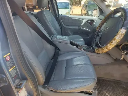 Picture of Mercedes Benz ML-Class 2005