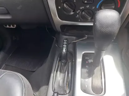 Picture of Jeep Cherokee 2004