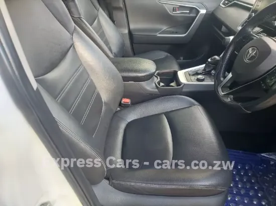 Picture of Toyota Rav4 2019