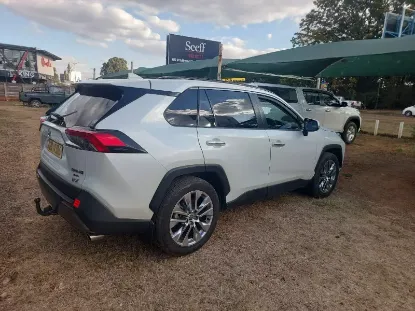 Picture of Toyota Rav4 2019