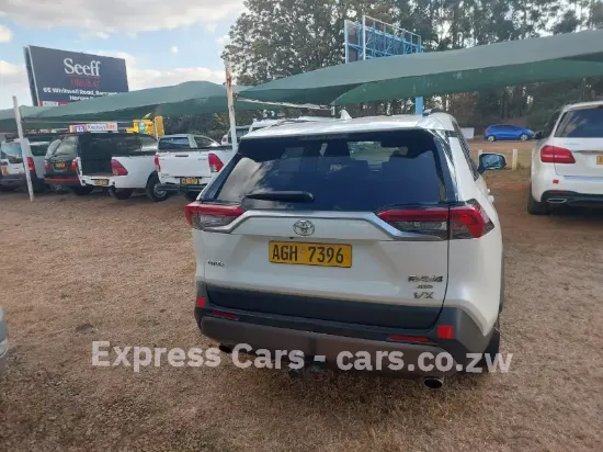 Picture of Toyota Rav4 2019
