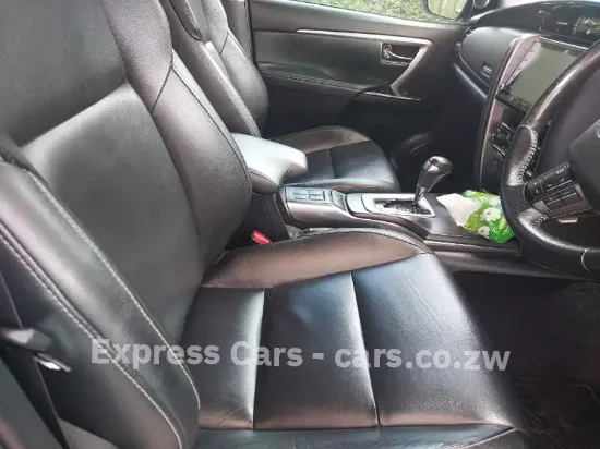 Picture of Toyota Fortuner 2021