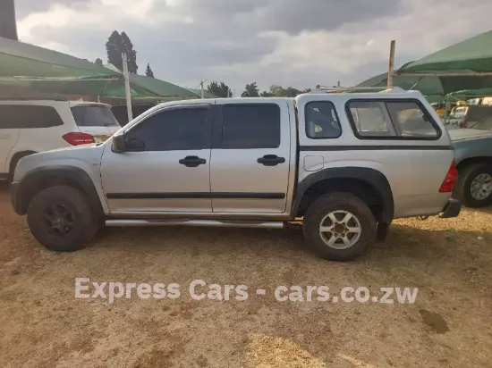 Picture of Isuzu KB250 2009