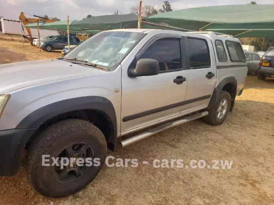 Picture of Isuzu KB250 2009