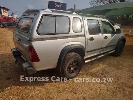 Picture of Isuzu KB250 2009