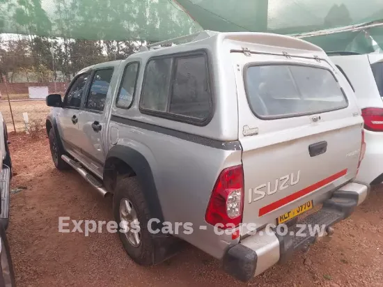 Picture of Isuzu KB250 2009