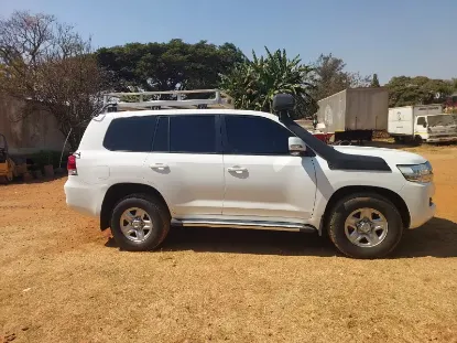 Picture of Toyota Land Cruiser 2016