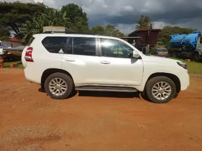 Picture of Toyota Land Cruiser 2016