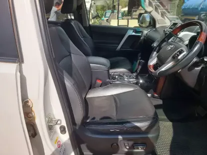 Picture of Toyota Land Cruiser 2016