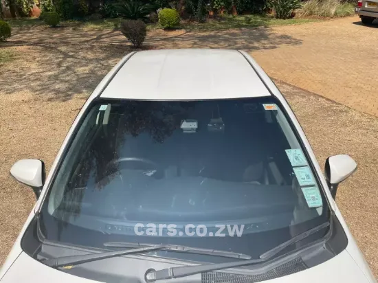 Picture of Toyota Corolla 2016