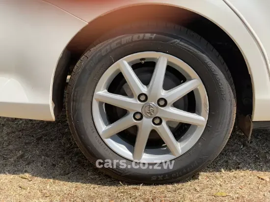 Picture of Toyota Corolla 2016