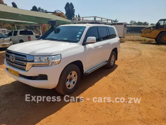 Picture of Toyota Land Cruiser 2016