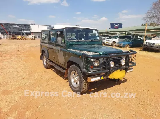 Picture of Land Rover Defender 1997