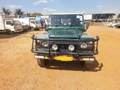 Picture of Land Rover Defender 1997