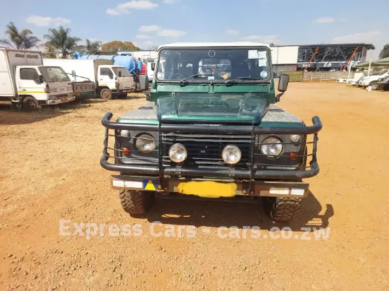 Picture of Land Rover Defender 1997