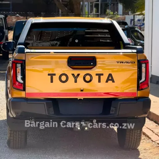 Picture of Toyota Hilux 2026