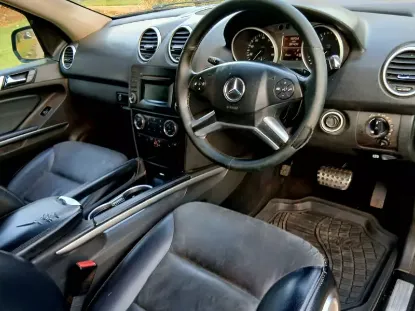 Picture of Mercedes Benz ML-Class 2009