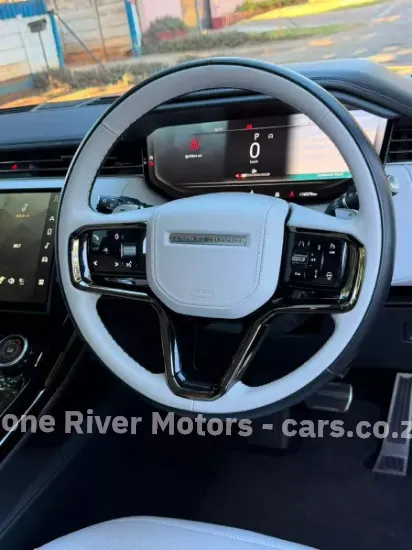 Picture of Land Rover Range Rover 2023