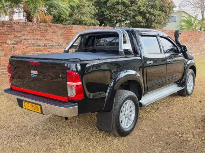 Picture of Toyota Hilux 2013