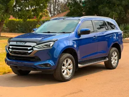 Picture of Isuzu Mu-X 2023