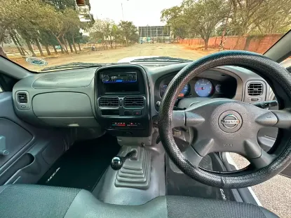Picture of Nissan NP300 2019