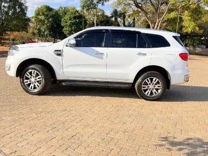 Picture of Ford Everest 2018