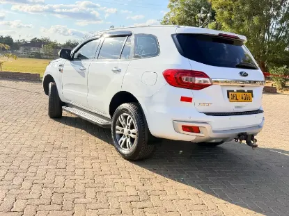 Picture of Ford Everest 2018