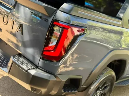 Picture of Toyota Hilux 2026