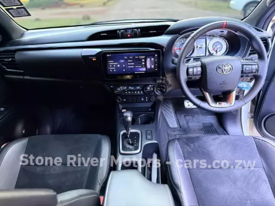 Picture of Toyota Hilux 2025