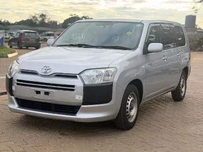 Picture of Toyota Probox 2017