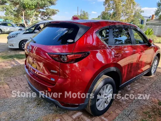 Picture of Mazda CX-5 2017