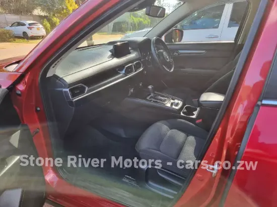Picture of Mazda CX-5 2017