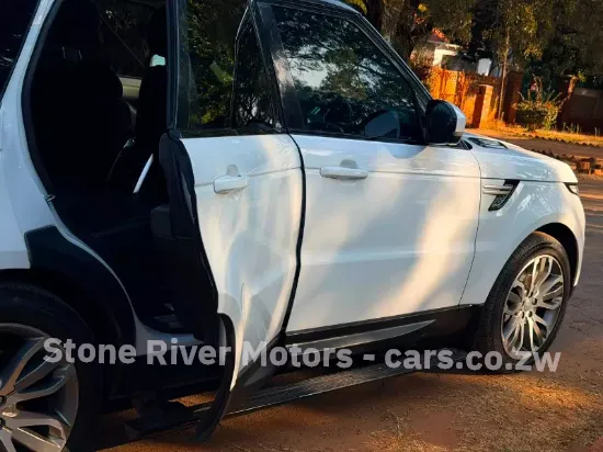 Picture of Land Rover Range Rover 2016