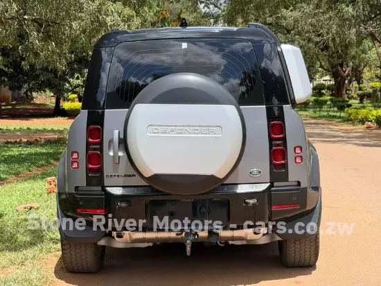 Picture of Land Rover Defender 2022