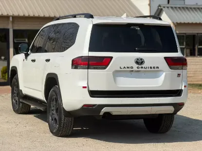 Picture of Toyota Land Cruiser 2023