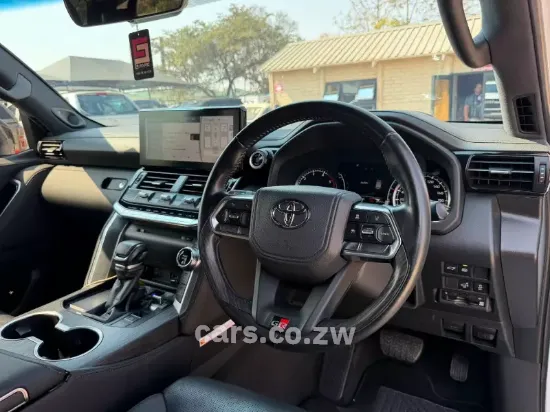 Picture of Toyota Land Cruiser 2023