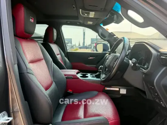 Picture of Toyota Land Cruiser 2023