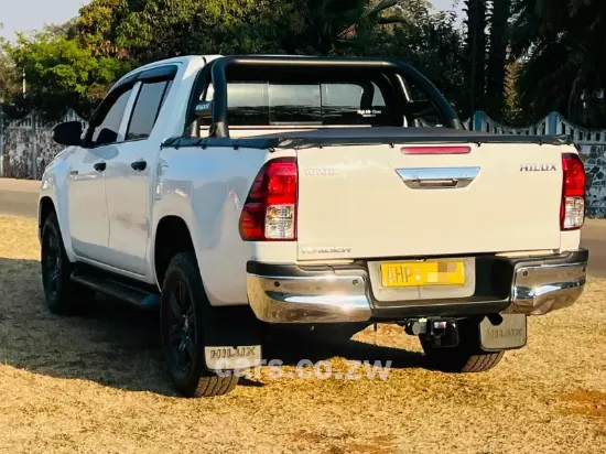 Picture of Toyota Hilux 2021