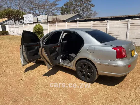 Picture of Toyota Avensis 2006