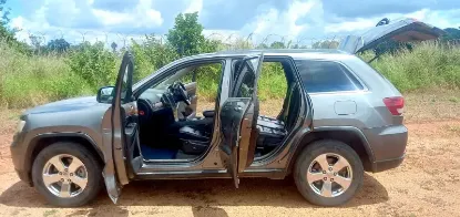 Picture of Jeep Grand Cherokee 2012