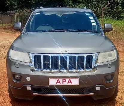 Picture of Jeep Grand Cherokee 2012