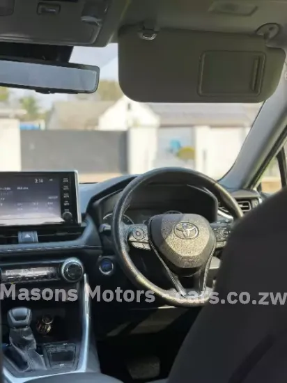Picture of Toyota Rav4 2021