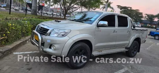 Picture of Toyota Hilux 2013