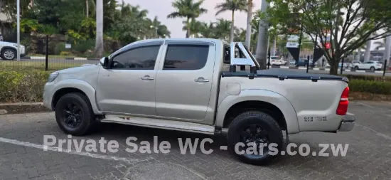 Picture of Toyota Hilux 2013