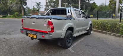 Picture of Toyota Hilux 2013