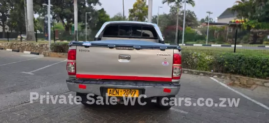 Picture of Toyota Hilux 2013