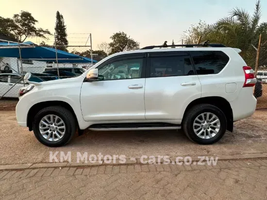 Picture of Toyota Prado 2017