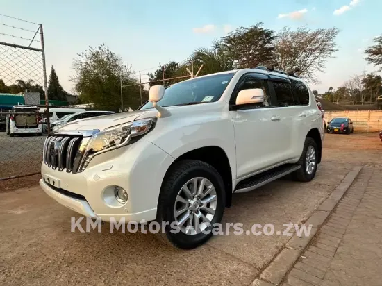 Picture of Toyota Prado 2017