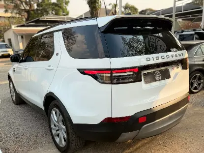 Picture of Land Rover Discovery 2017