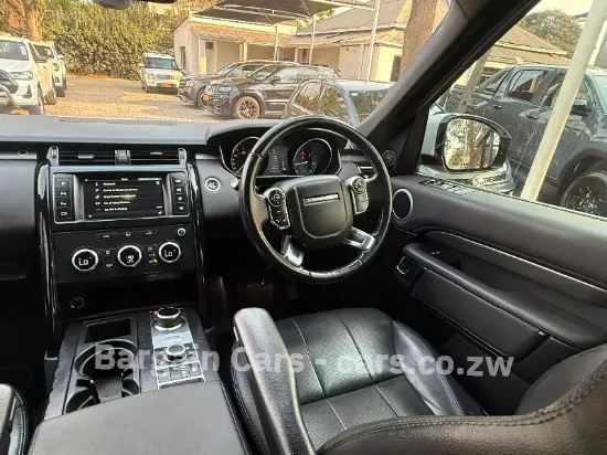 Picture of Land Rover Discovery 2017
